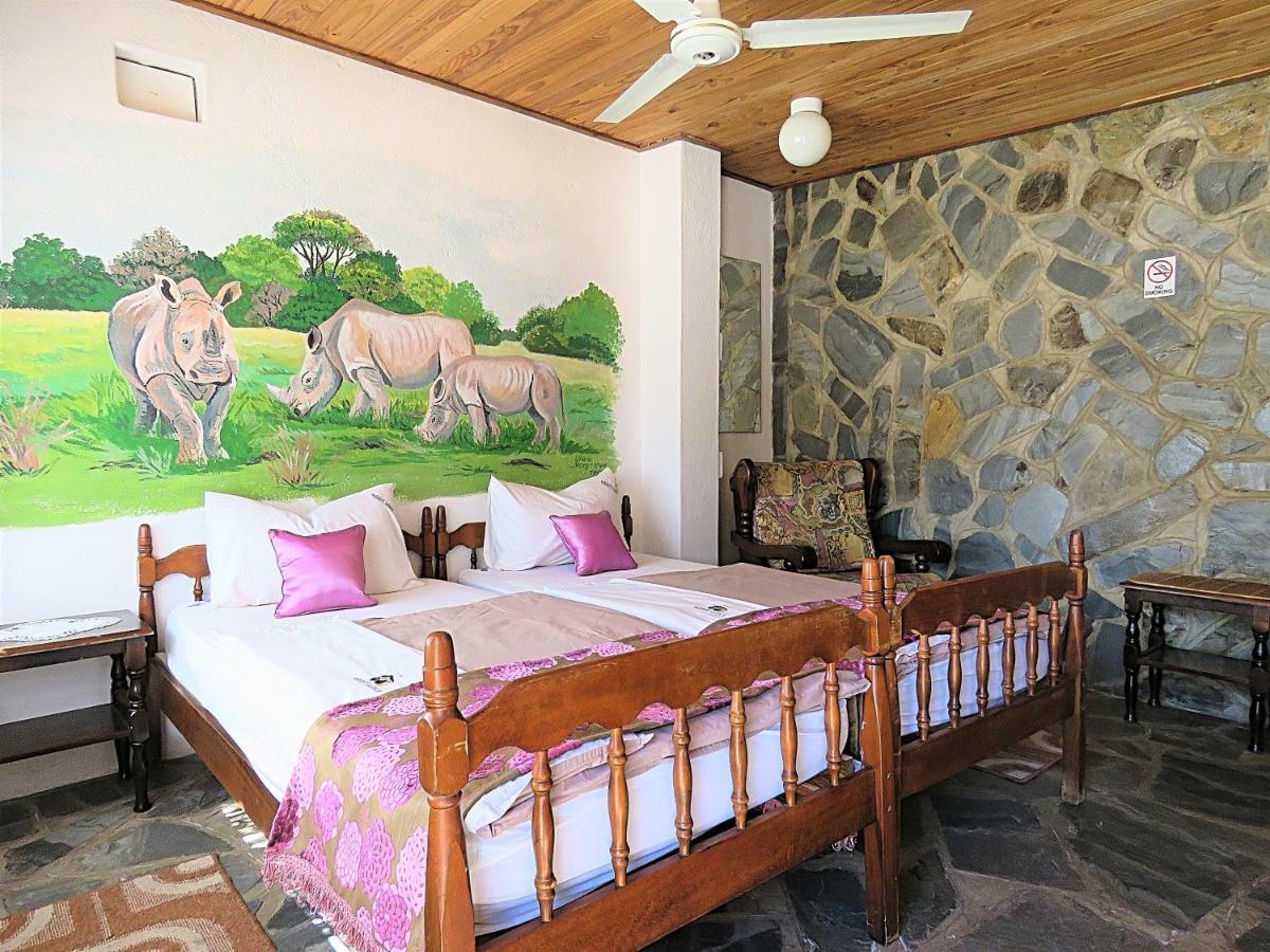 Parrot Lodge Bulawayo Exterior foto