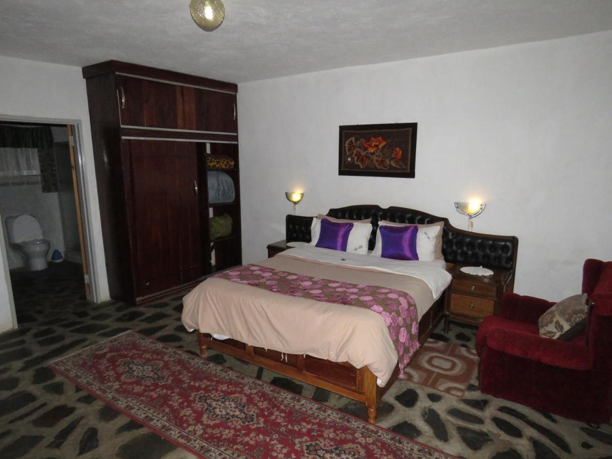 Parrot Lodge Bulawayo Exterior foto